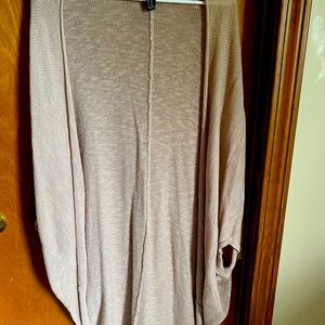 Loose fit tan cardigan/kimono